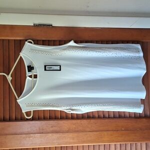 🆕️Worthington woman's size XL snow drift studded tank top